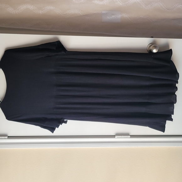 Isabel Maternity by Ingrid & Isabel Black Dress Midi Size Small - Picture 2 of 9